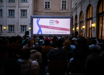 Már lehet nevezni a 10. Friss Húsra